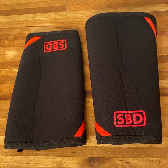 SBD Knee Sleeves Black Red Size L, Weightlifting Powerlifting Squat Deadlift Gym - Picture 2 of 6